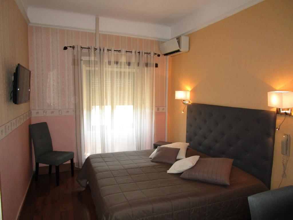 Le Logis Du Guetteur Hotel Les Arcs-sur-Argens Luaran gambar