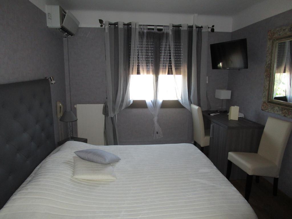 Le Logis Du Guetteur Hotel Les Arcs-sur-Argens Luaran gambar